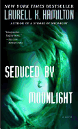 Seduced by Moonlight (Meredith Gentry, Book 3)